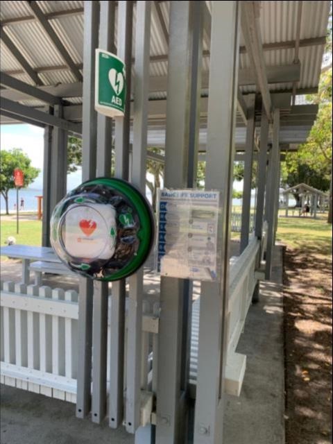 Defib in Park